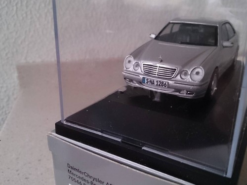 Mercedes benz 320 - e, argento